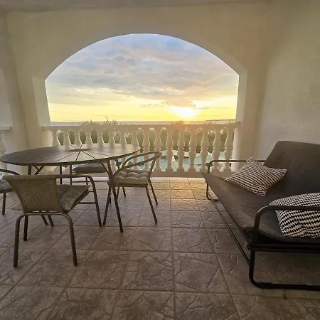 Apartment Olea 1930 - Beachfront For 2 Zaton (Zadar)