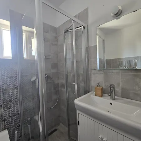 Olea 1930 - Beachfront For 2 * Zaton (Zadar)
